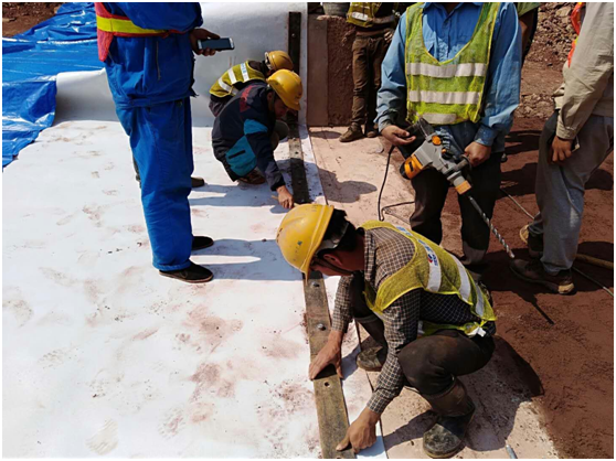 螺絲刀法 充氣法 吸氣法三種土工膜焊接質(zhì)量測(cè)試類(lèi)型