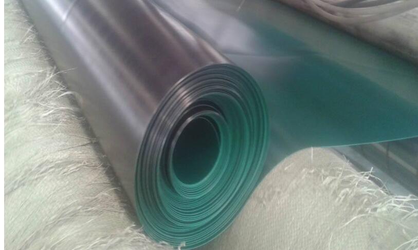 土工膜“缺陷存在及可控”的防滲設(shè)計理念