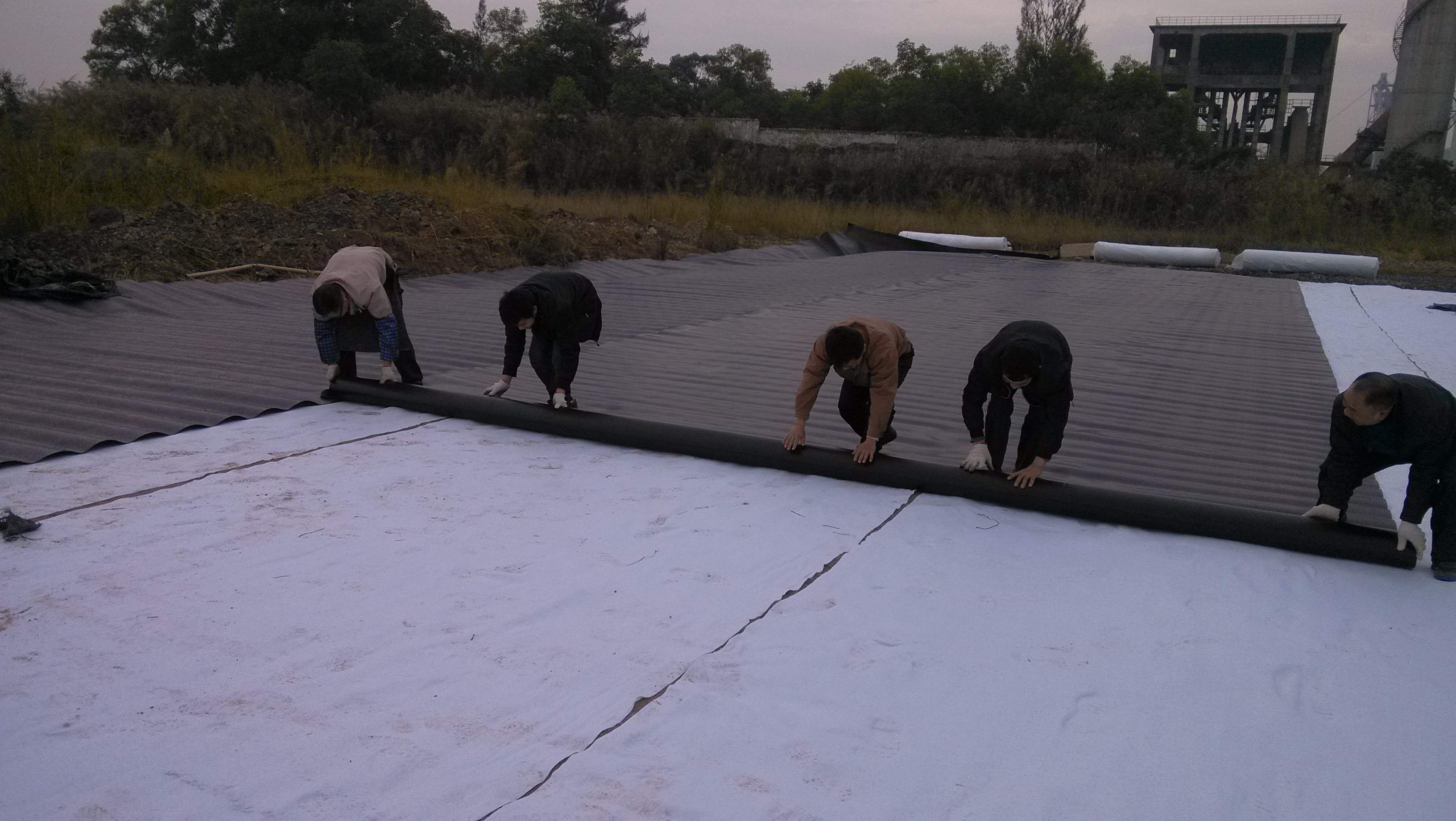 土工膜水平防滲和垂直防滲有什么不同點?