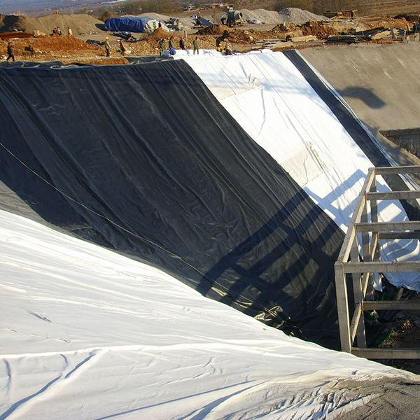 周末大放送:介紹土工膜新型高效垂直防滲屏障系統(tǒng)