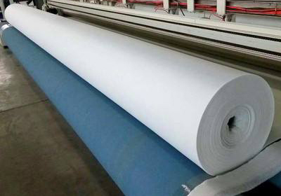 決定土工布功能的主要指標是什么？