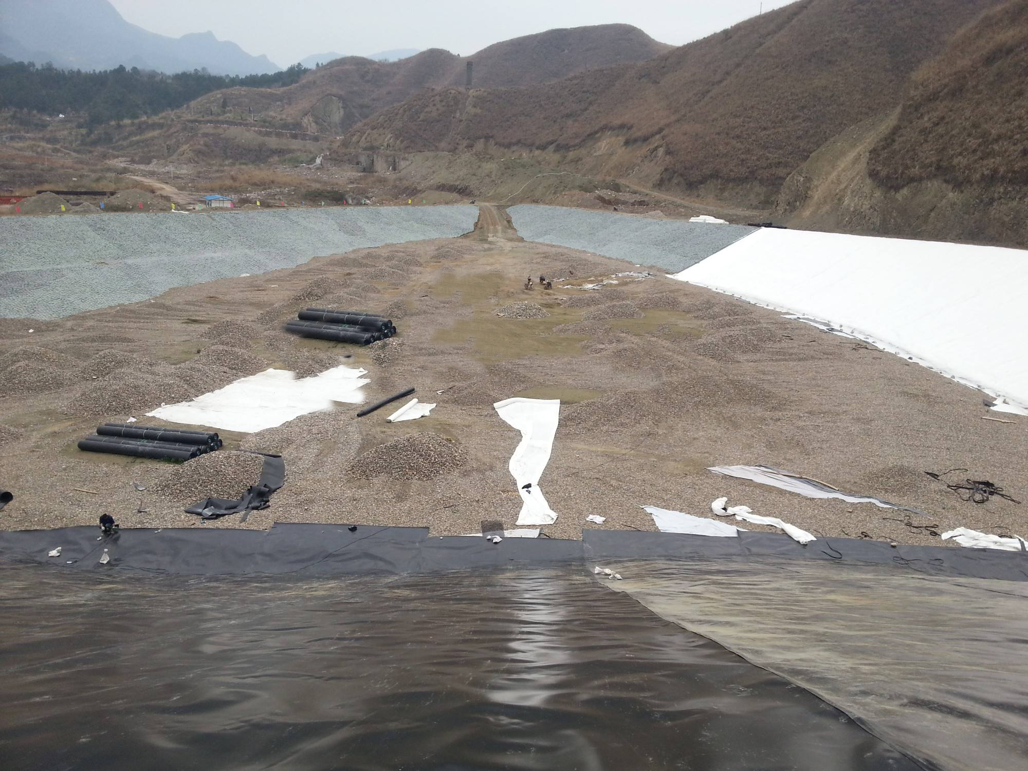 垃圾填埋場使用的配套土工材料有哪些種類呢？