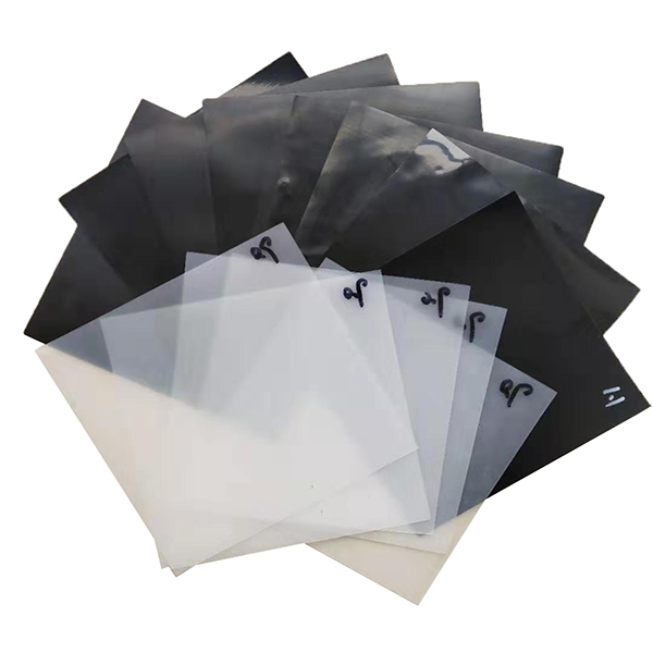 影響土工膜老化的內(nèi)部及外部因素有哪些？