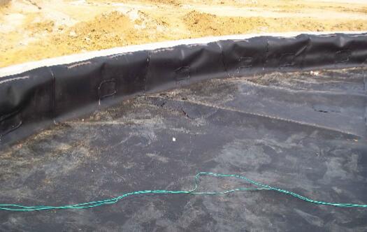 1.5mmHDPE膜生產(chǎn)工藝有幾何？