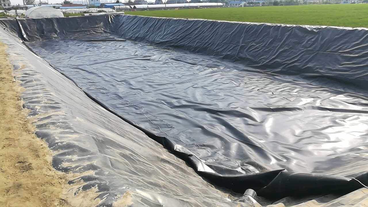 新型灌區(qū)渠道防滲土工膜需注意的幾點(diǎn)問(wèn)題