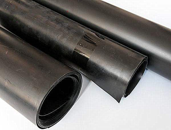 土工膜在臨時建筑物擋水圍堰中應用