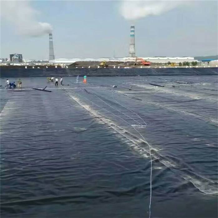 HDPE防滲膜在油庫鋪設(shè)施工質(zhì)量控制要點