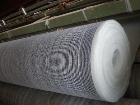 防水毯用膨潤(rùn)土捏合方法