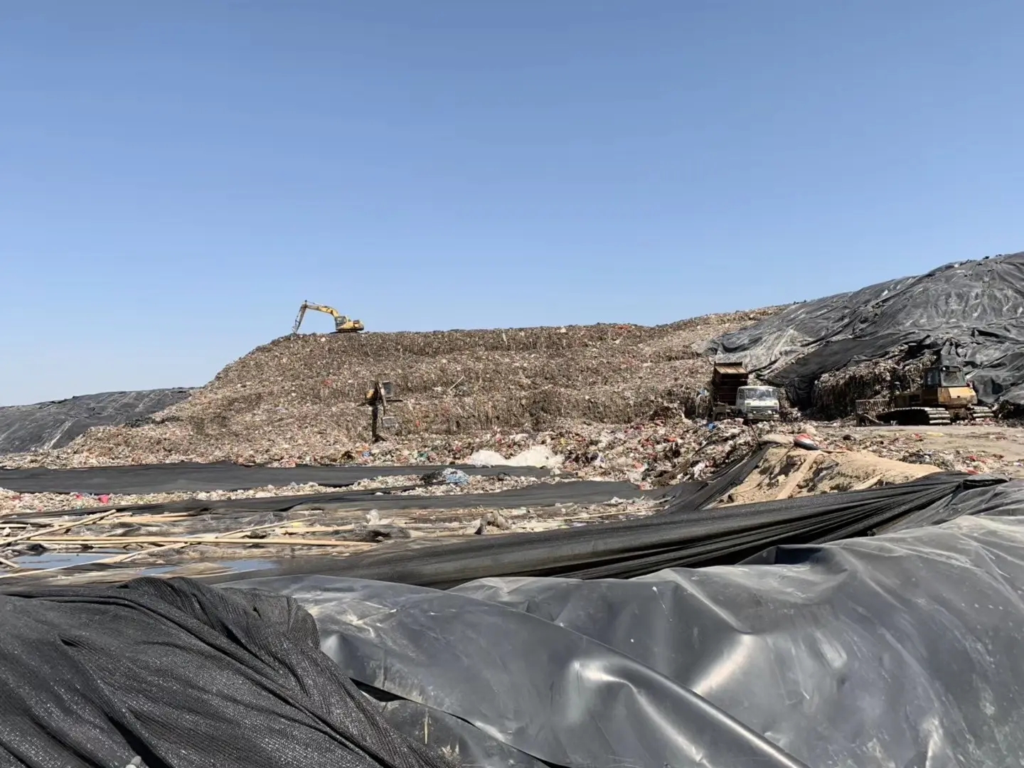 土工膜防滲處理是調(diào)蓄水池充分發(fā)揮性能的關鍵 土工膜防滲處理是調(diào)蓄水池充分發(fā)揮性能的關鍵